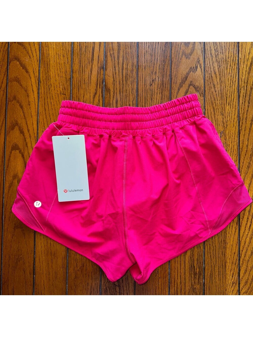 Lululemon Hotty Hot Short High Rise 2.5” Mulberry Spark MSRK Size 4 NWT